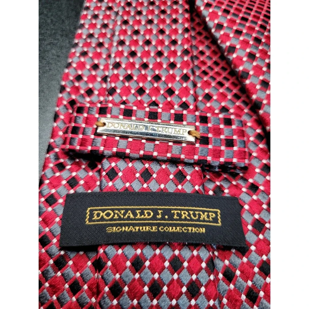 Donald J. Trump Men's Necktie Red Geometric Silk 3.75